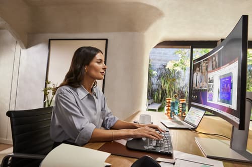 HP 734pm - Series 7 Pro - LED monitor - curved - 34" - 3440 x 1440 WQHD @ 120 Hz - IPS Black - 400 cd/m� - 2000:1 - DisplayHDR 400 - 5 ms - Thunderbolt 4, HDMI, DisplayPort, USB-C - speakers - black, silver — view 10