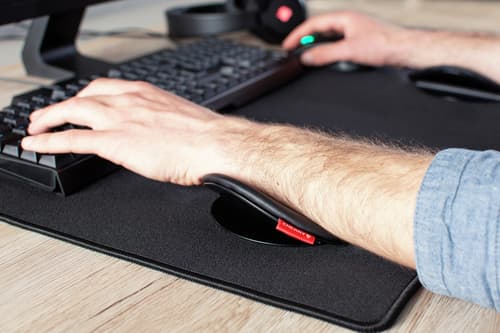 CHERRY SLIDEPAD ERGO - Keyboard/mouse wrist rest - black — view 7