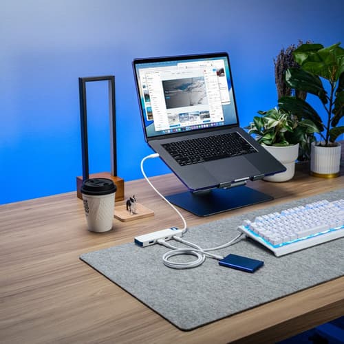 HyperDrive Flex 4 Port USB-C Combo Hub — view 3