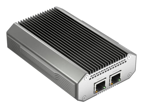 QNAP QNA-UC10G2T - Network adapter - USB4 / Thunderbolt 4 - 10Gb Ethernet x 2 — view 3