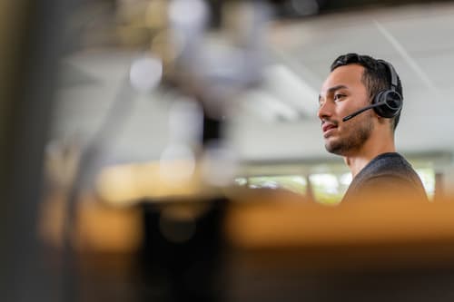 Poly Voyager 4320-M - Voyager 4300 UC series - headset - on-ear - Bluetooth - wireless, wired - USB-C - black - Certified for Microsoft Teams, Zoom Certified — view 3