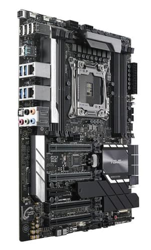 ASUS WS C422 Pro/SE - Motherboard - ATX - LGA2066 Socket - C422 Chipset - USB 3.1 Gen 1, USB-C Gen2, USB 3.1 Gen 2 - 2 x Gigabit LAN - HD Audio (8-channel) — view 7