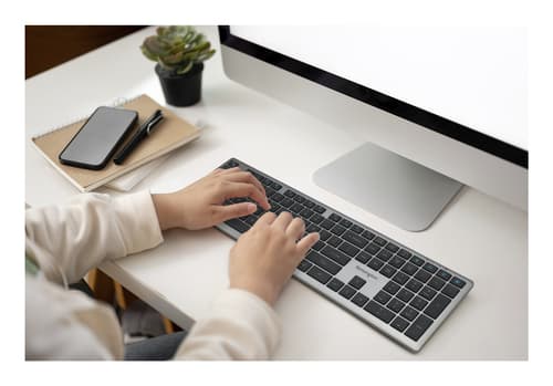 Kensington Logitech Keyboards — view 5