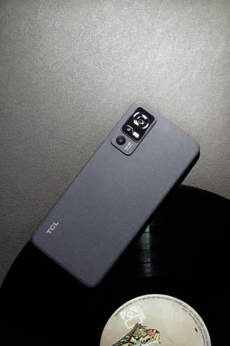 TCL MOBILE HANDSET — view 23