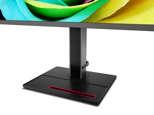 Lenovo ThinkVision Creator Extreme - LED monitor - 27" - 3840 x 2160 4K - IPS - 1000 cd/m� - DisplayHDR 1000 - 2xHDMI, DisplayPort, USB-C — view 15