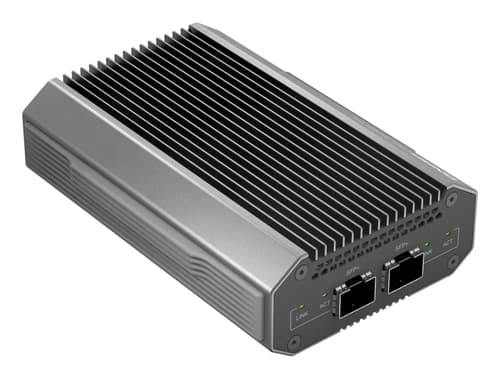QNAP QNA-UC10G2SF - Network adapter - USB4 / Thunderbolt 4 - 10 Gigabit SFP+ x 2 — view 3