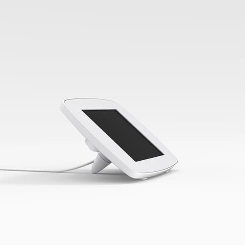 LOUNGE WITH REINFORCED USB CABLE