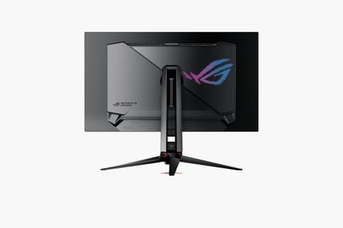 ASUS ROG Swift OLED PG32UCDMZ gaming — view 5