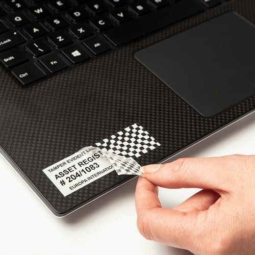 Brother TZe-SE5 - Black on white - Roll (2.4 cm x 8 m) 1 cassette(s) label tape - for P-Touch PT-1400, PT-1650, PT-E310BTVP