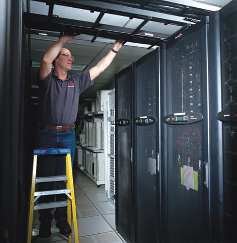 (1) Year Advantage Ultra Service Plan for (1) Symmetra PX UPS 40kVA 40 and/or PDU  *** SPECIAL DELIVERY REQUIRED - CALL SALES FOR WARRANTY FORM** — view 3