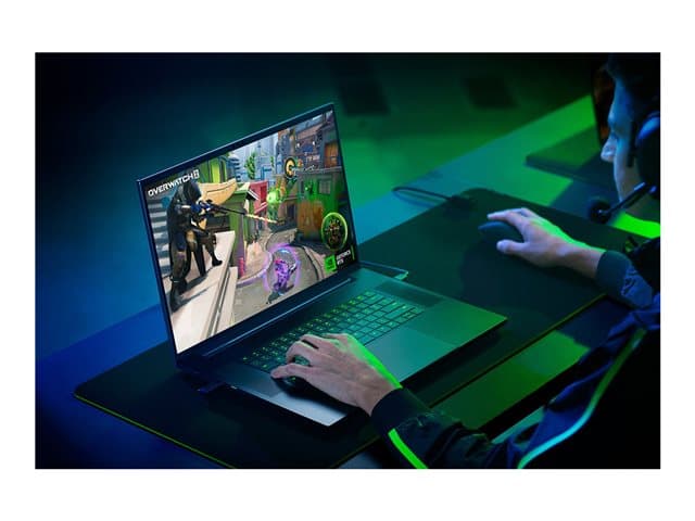 Razer Blade 18 — view 2
