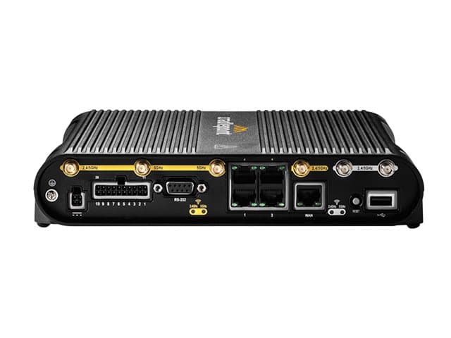 Cradlepoint IBR1700 Series IBR1700-1200M-B - wireless router - WWAN - Wi-Fi 5 - 3G, 4G - in-vehicle — view 2